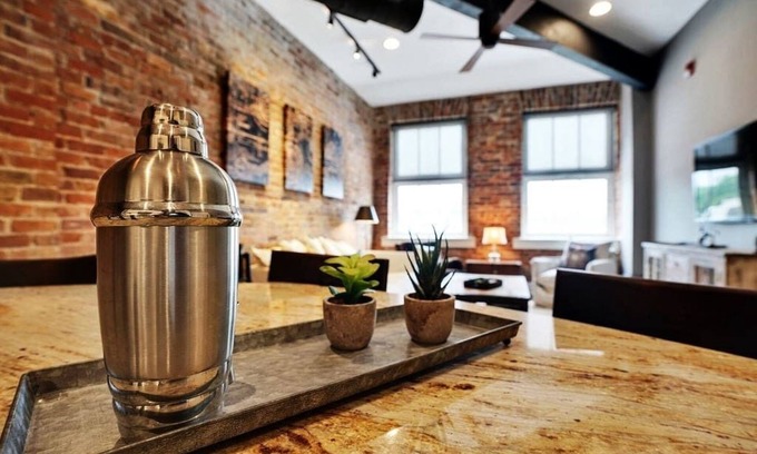 Wilmington Historic District Appartement | LUXURY LOFT on MARKET!!!