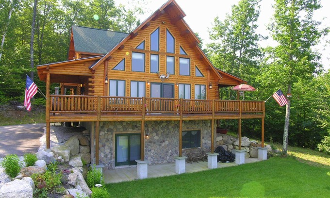 Conway Cabine | LUXURY LOG Cabin. MEILLEURES vues du mont. Washington et Chocorua. Près de tout!