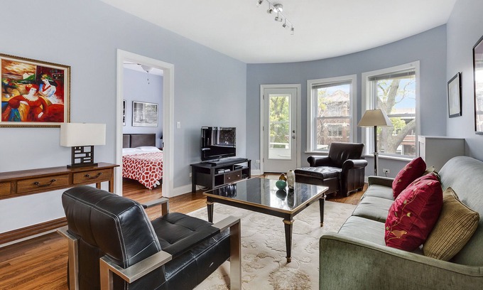 Rogers Park Appartement | Loyola luxe 3 chambres, 2 salles de bain, près de la plage et El