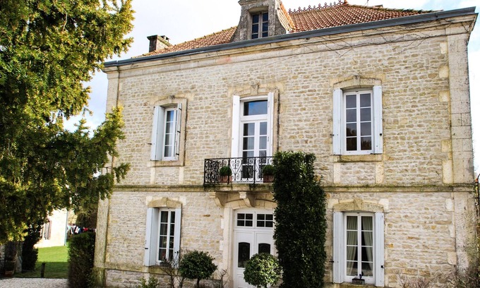 Coulonges Maison | Luxueuse Maison de Maitre près d'Angoulême, Charente