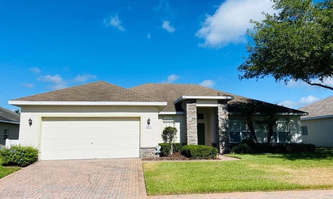 West Haven Maison | Luxury Manor Vacation Home with Pool and Spa