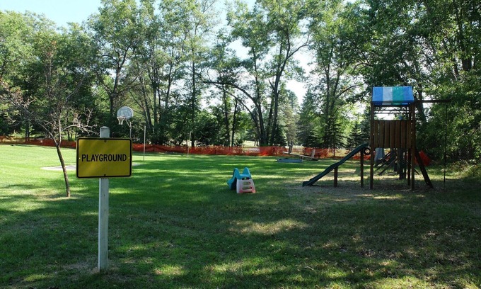 Higgins Lake Maison | Luxury Meets Adventure. Glamp in Style.