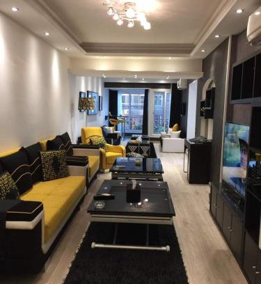 Al Duqqi Appartement | Luxury Mohandeseen Apartment
