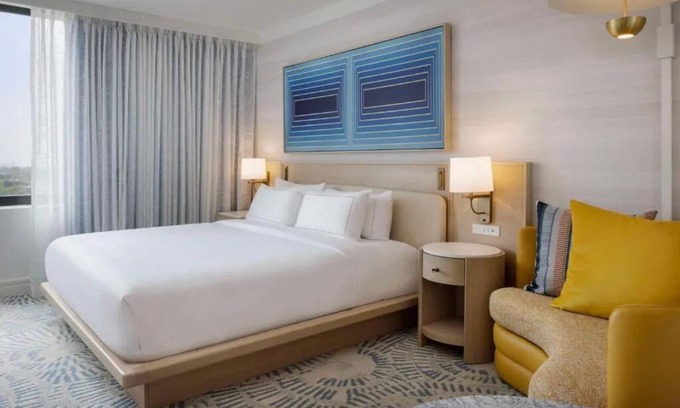 Glencoe Hôtel | Luxury Pet-Friendly Room w/Pool Near SMU Campus
