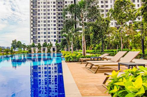 Kampung Pinang Baik Appartement | Luxury Pool at M-Luna by HCK