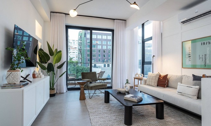 Lope De Vega Copropriété | Luxury-Pool-Gym-View-Piantini-CityCenter-YellowKey
