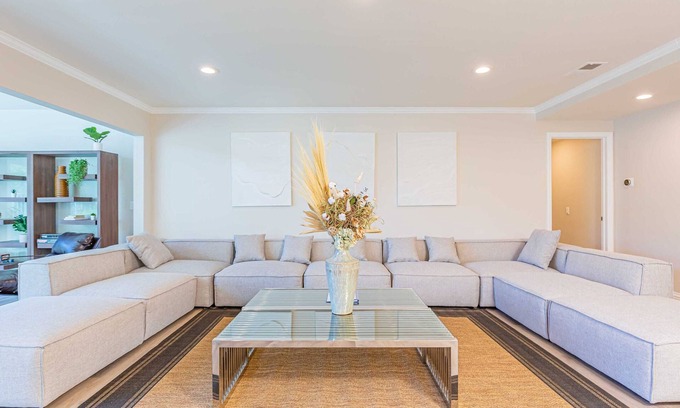 Glendora Maison | Luxury Pool Home in Glendora Foothills Retreat