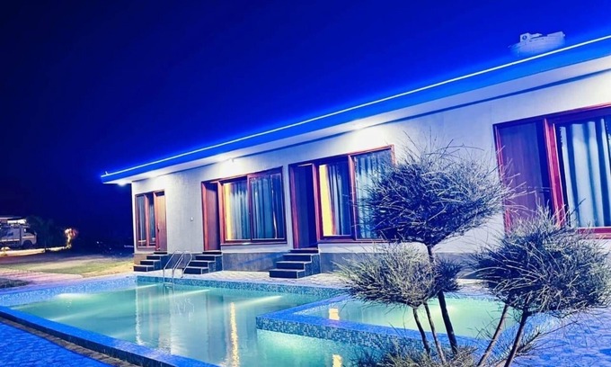 Gurugram Maison | Luxury Private farm house For Parties
