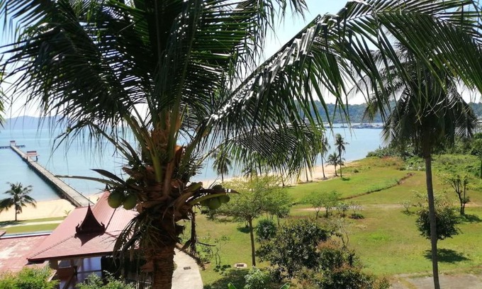 Bang Bao Bay Maison | Luxury Seaside Retreat - Infinity Pool