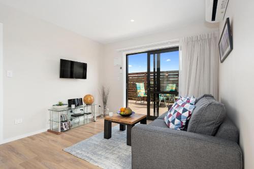 Welcome Bay Appartement | Luxury Stay - Parrot Nest - Brand New