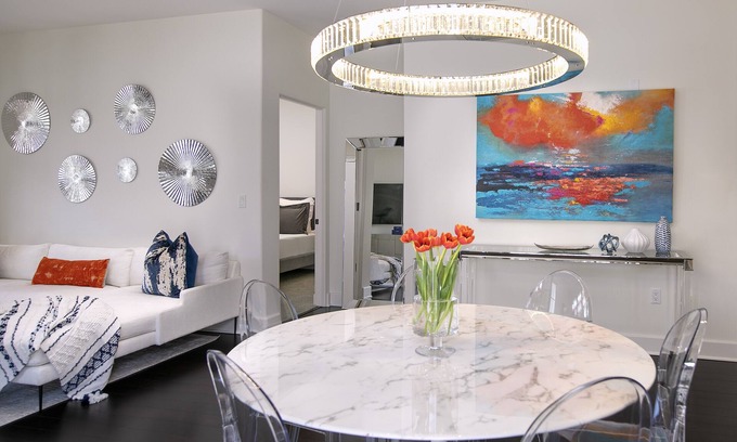 Oak Park Copropriété | Luxury Top Floor Condo in Heart of Downtown Santa Barbara