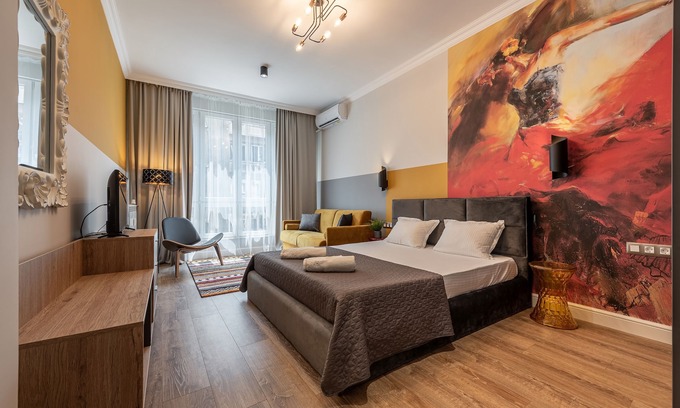 Sofia City Center Appartement | LUXURY & UNIQUE-TOP CENTER Apt. - 3BDR & 2 Baths