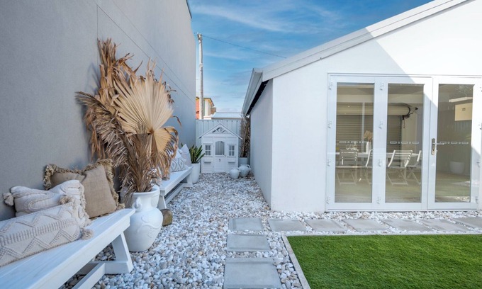 Mascot Maison | Luxury Urban Oasis - luxury and convenience close to airport and city