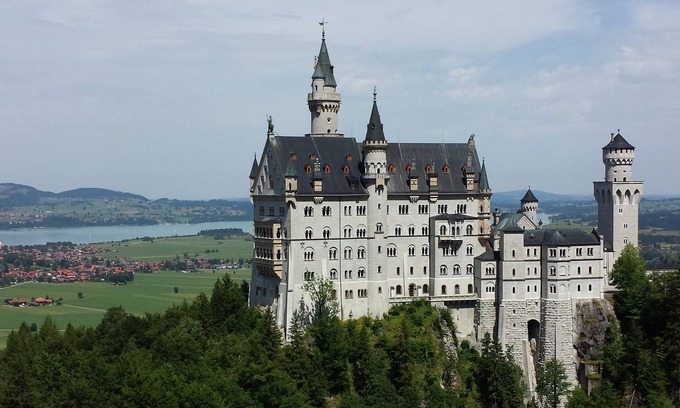 Schwangau Appartement | Logement de luxe dans un emplacement de rêve au pieds de Neuschwanstein