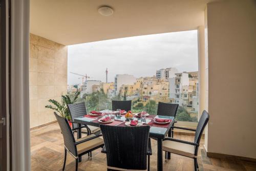 Ta' Giorni Appartement | Luxury Valley View St Julians