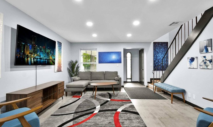 Wilton Manors Villa | Luxury Villa in Wilton Manors | Monthly Stays