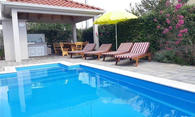 Kastel Stari Villa | VILLA DE LUXE PETRA AVEC 5 CHAMBRES PRÈS DE SPLIT