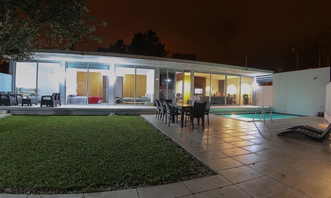 Valongo Villa | VILLA DE LUXE - PISCINE WI-FI, LOCATION VALONGO PORTO-