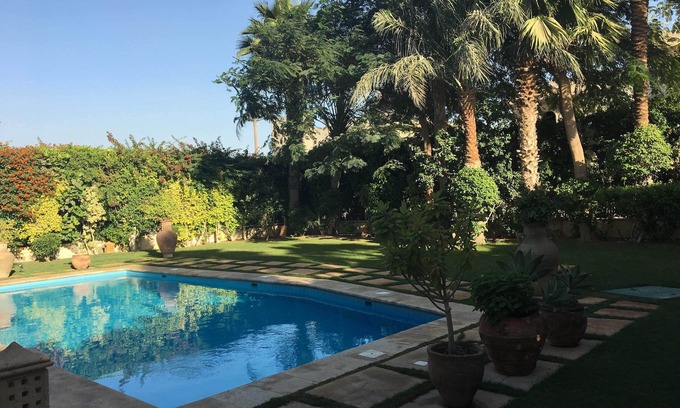 6th of October City Villa | Villa de luxe, style scandinave, dans le golf de Solimanya