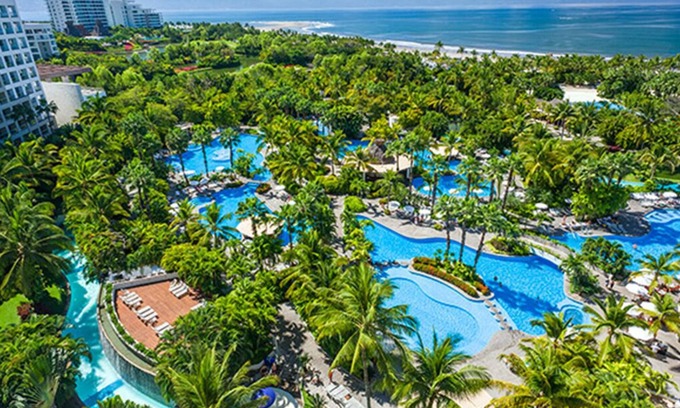 Bajio Appartement | Luxury Villa w/ private pool, near PGA certified golf course