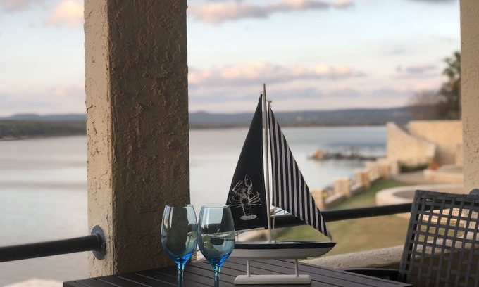 Lago Vista Copropriété | Villa de luxe avec vue imprenable sur le lac