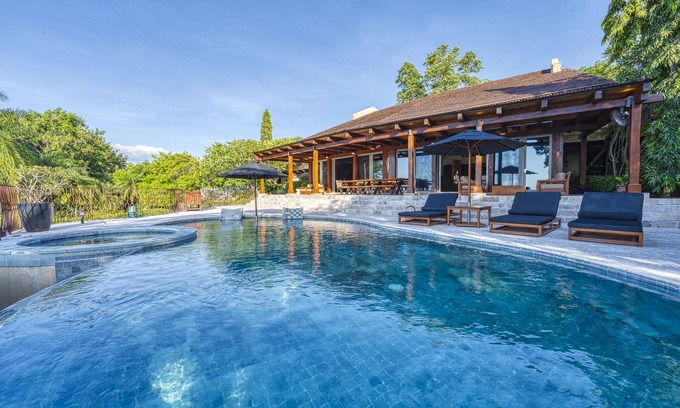 Papagayo Peninsula Maison | Maison 5 chambres + bateau privé / capitaine et chef à Península Papagayo!