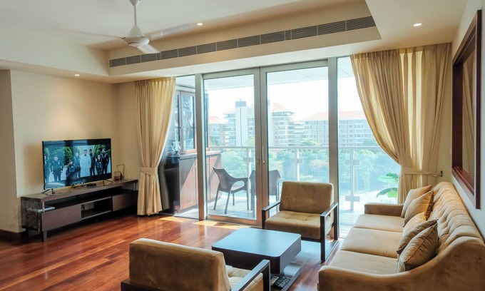 Colombo 02 Appartement | Luxury Water front Cinnamon life Suits Apartment in Heart of Colombo City