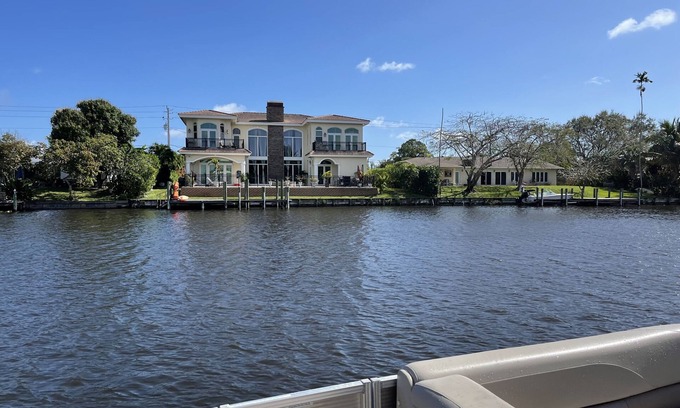 Lake Clarke Shores Maison | Bord de l'eau de luxe Palm Beach Private DOCK BATEAU / PISCINE / HOT TUB 5BD / 5BTH