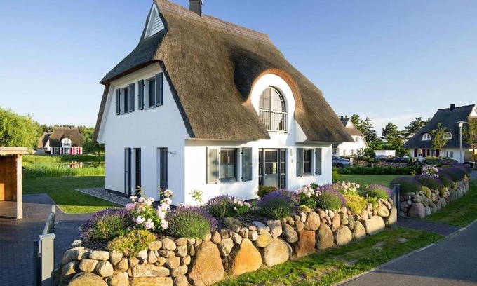 Fuhlendorf Maison | Luxushaus Bodstedt mit Sauna am Bodden