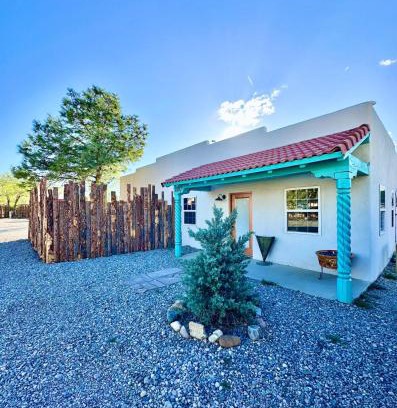 Taos Appartement | LUXX - Two Bedroom Suite - Bunk Room