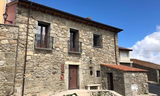 San Martin del Pimpollar Cottage | Gîte Luz de Gredos pour 8 personnes
