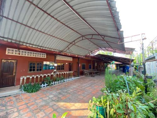 Khemarak Phoumin Maison | LY PORHENG Guesthouse