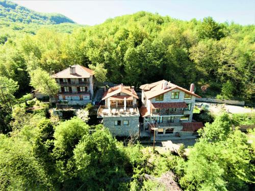 Naousa Maison | Lydia Lithos Mountain Resort