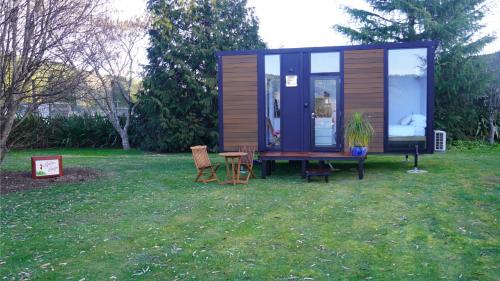 Woodstock Maison | Lydia's Lodge by Tiny Away