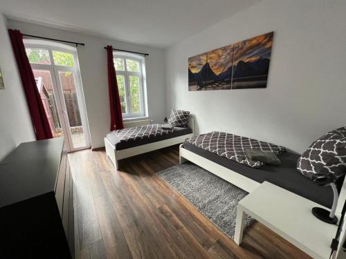 Ottersberg Appartement | Möblierte Wohnung mit ruhiger Terrasse in bester Lage für Feriengäste und beruflich Reisende AW12A-I