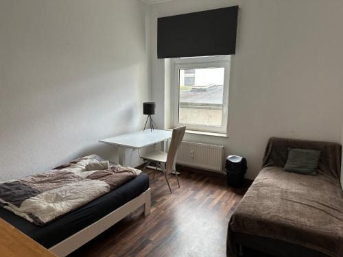Lage Appartement | Möbliertes 2 Zimmer Apartment mit Wifi