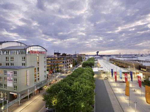 Flughafen Hôtel | Mövenpick Hotel Nürnberg Airport