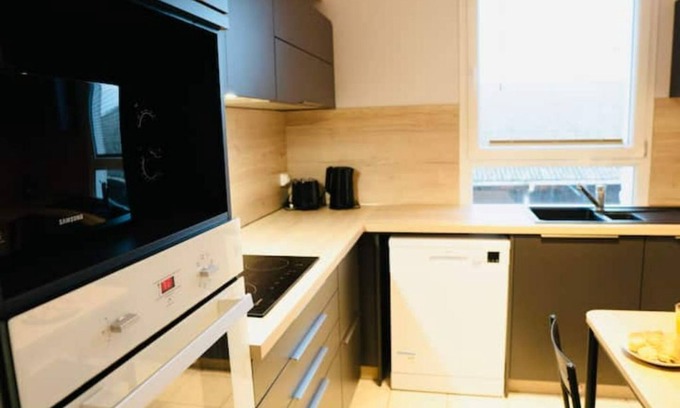 Saint-Charles du Port Appartement | M.A.H 2 magnificent family apartment near Le Havre train station