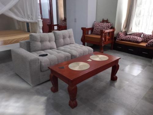 Malindi Appartement | M&K Brown