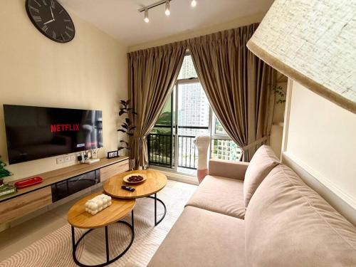 Masai Appartement | M01 Midas Seri Alam 2BR2B 6pax Wifi600Mbps