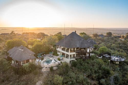 Thorny Bush Game Reserve Cabine | Makumu Private Game Lodge