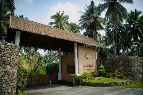 Wellington Hôtel | Maayaa riverside villa by KPM Tripenta