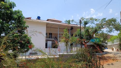 Bhor Appartement | Machan Studio Villa