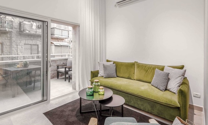 Nachlaot Appartement | Machane Yehuda 1 - One Bedroom Apartment, Sleeps 4