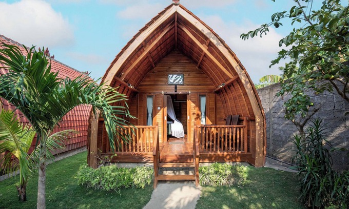Pejarakan Maison | Made Taro Menjangan Homestay