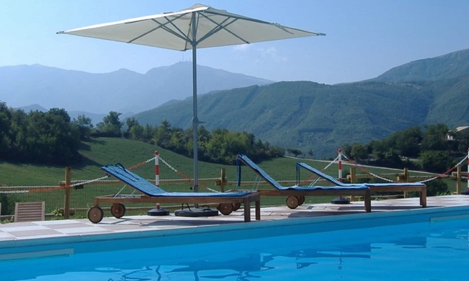 Acqualagna Appartement | Appartement Maestrale, Appartement 2 Pièces Confortable au Premier Étage avec vue sur le Montefeltro