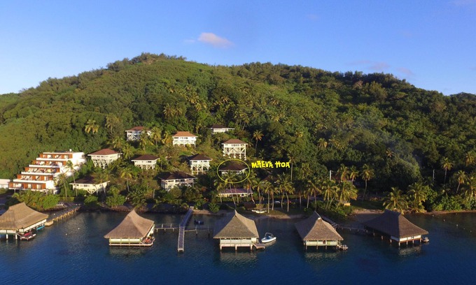 Bora Bora Maison | Maeva Hoa - Bora Bora Lagoon Luxury View Mountainside Bungalow