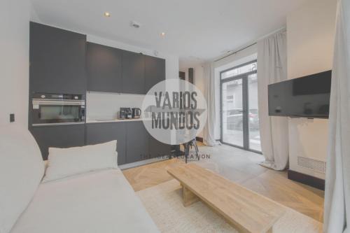 Barrio de La Latina Appartement | Magia Madrileña para 4 en Calle del Aguila E3