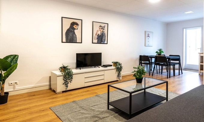 Sants-Badal Appartement | Magníficent apartment in Camp Nou