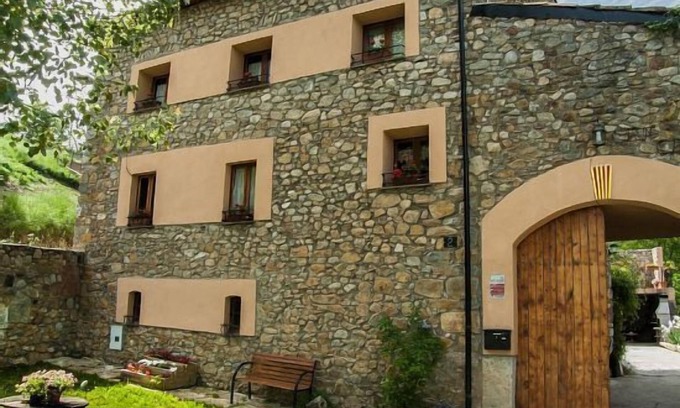 Bor Cottage | Magnifique chalet Can Canà pouvant accueillir jusqu'à 6 personnes (location complète)